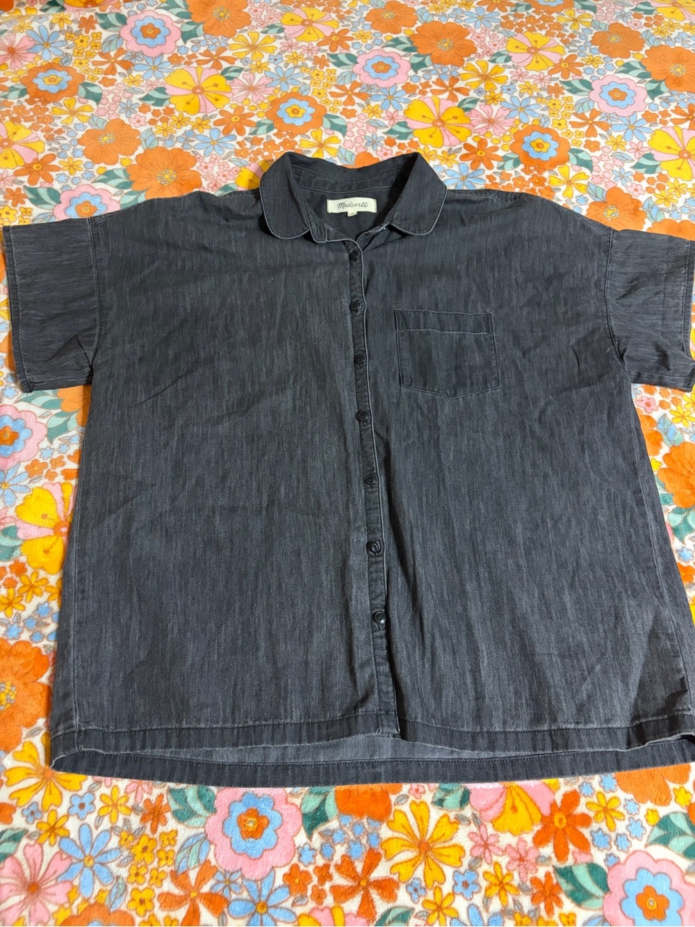 Madewell Women’s Oversized Short-Sleeve Button-Down Shirt